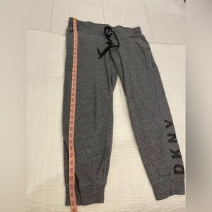DKNY Gray Sweatpants Joggers Comfortable Casual Wear Size Large